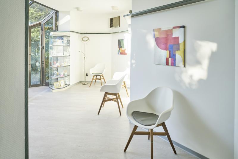 Zahnarztpraxis Dr. Seidemann - Behandlungszimmer